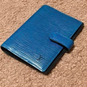 Authentic Louis Vuitton Epi Leather Agenda Planner
